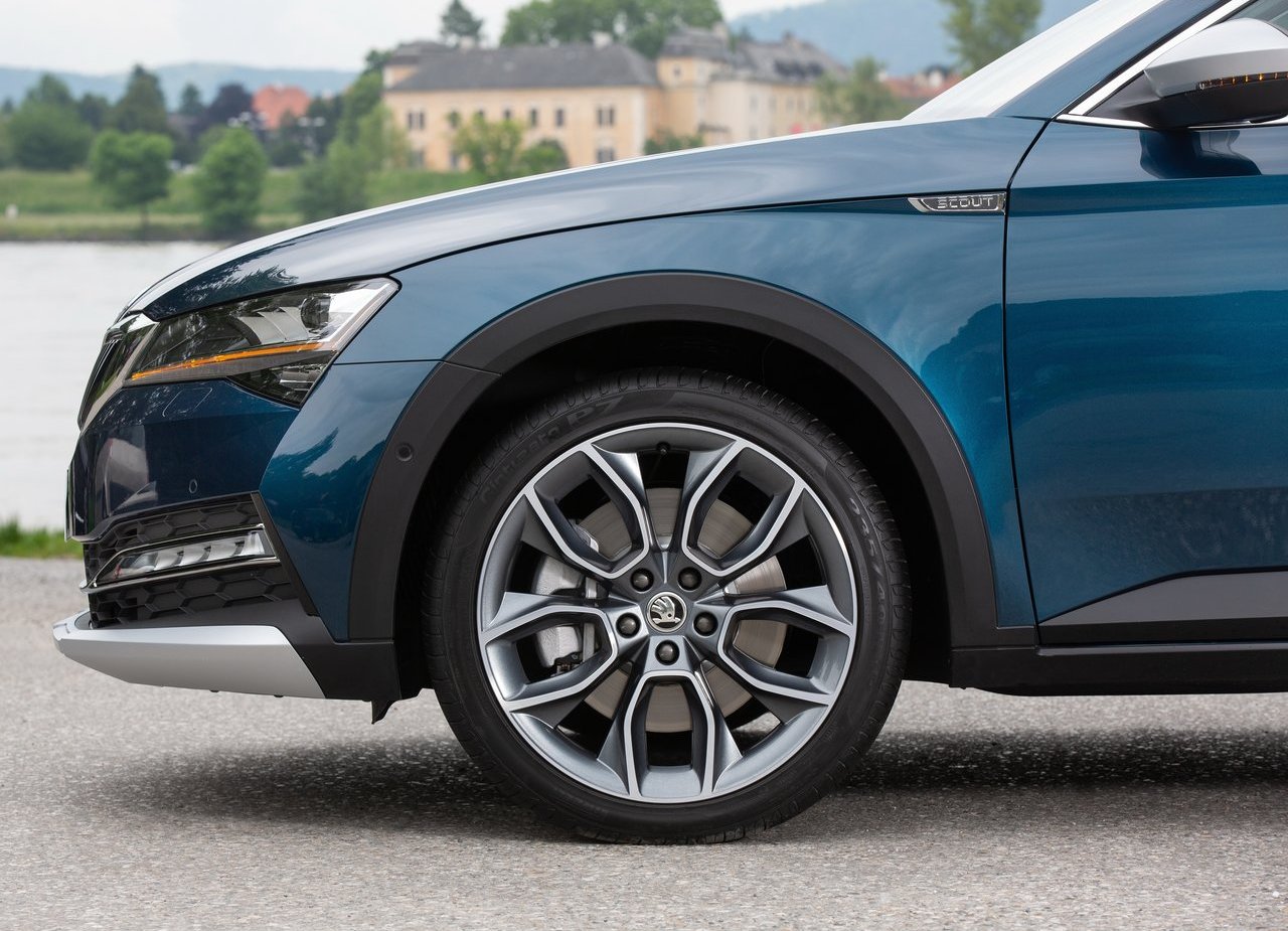 2020 - SKODA SUPERB SCOUT, foto 58