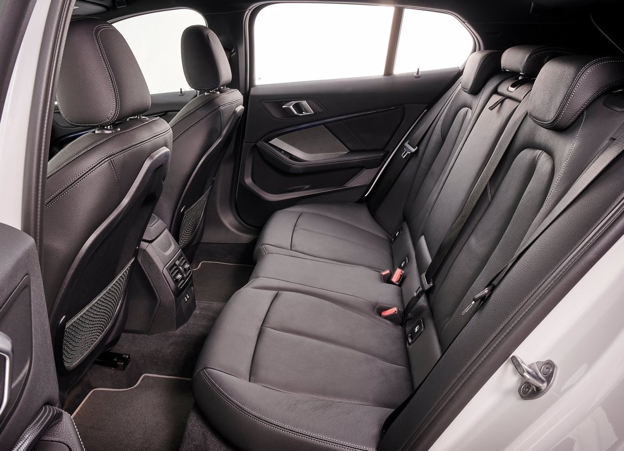 BMW 1 SERIES, foto 103