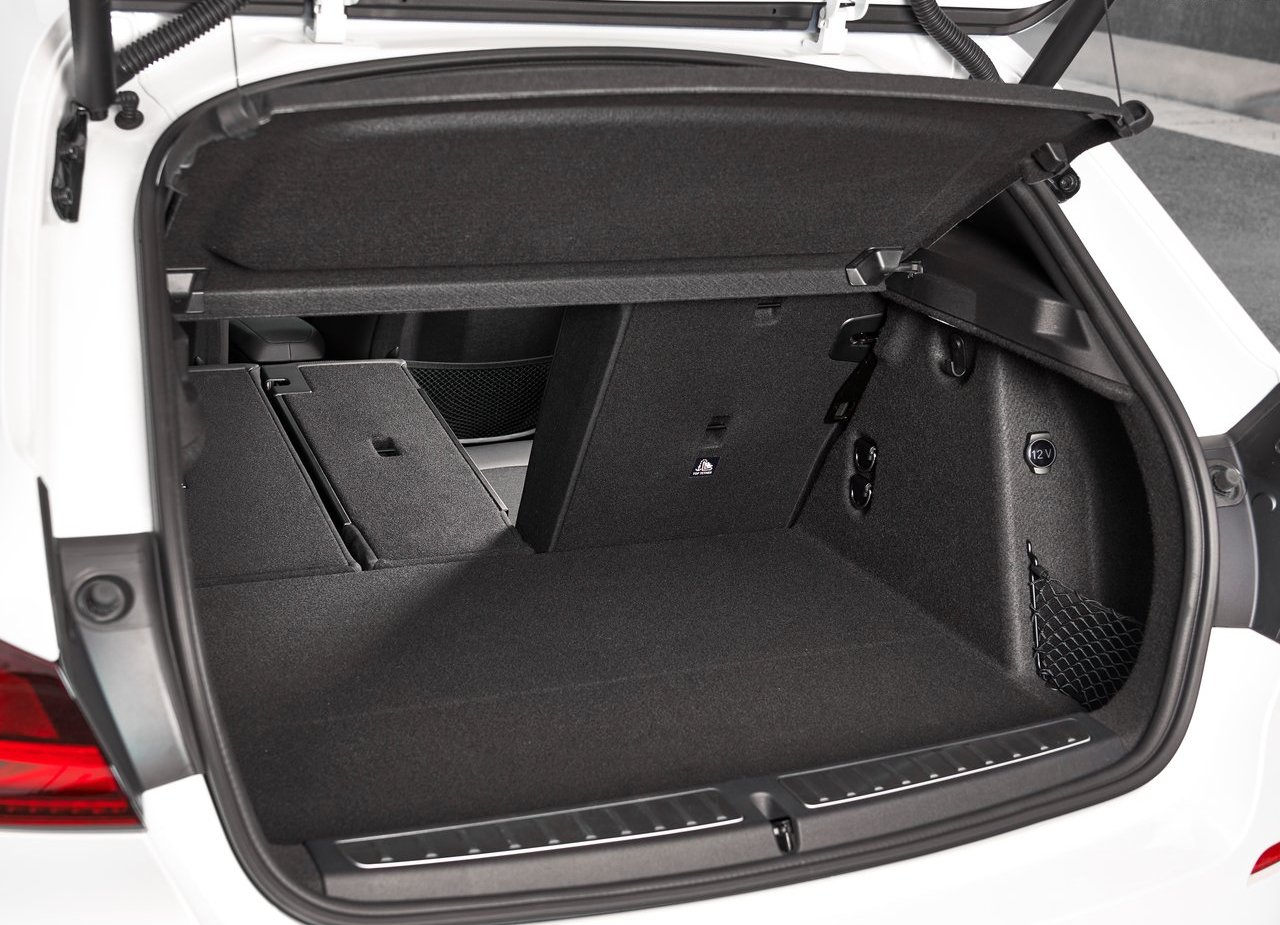BMW 1 SERIES, foto 125