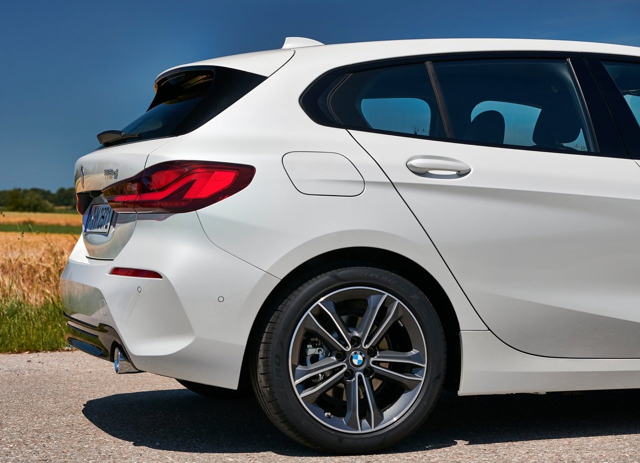 BMW 1 SERIES, foto 137