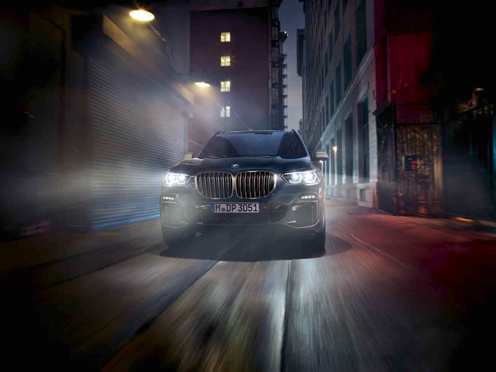 BMW X5 M50i, foto 9