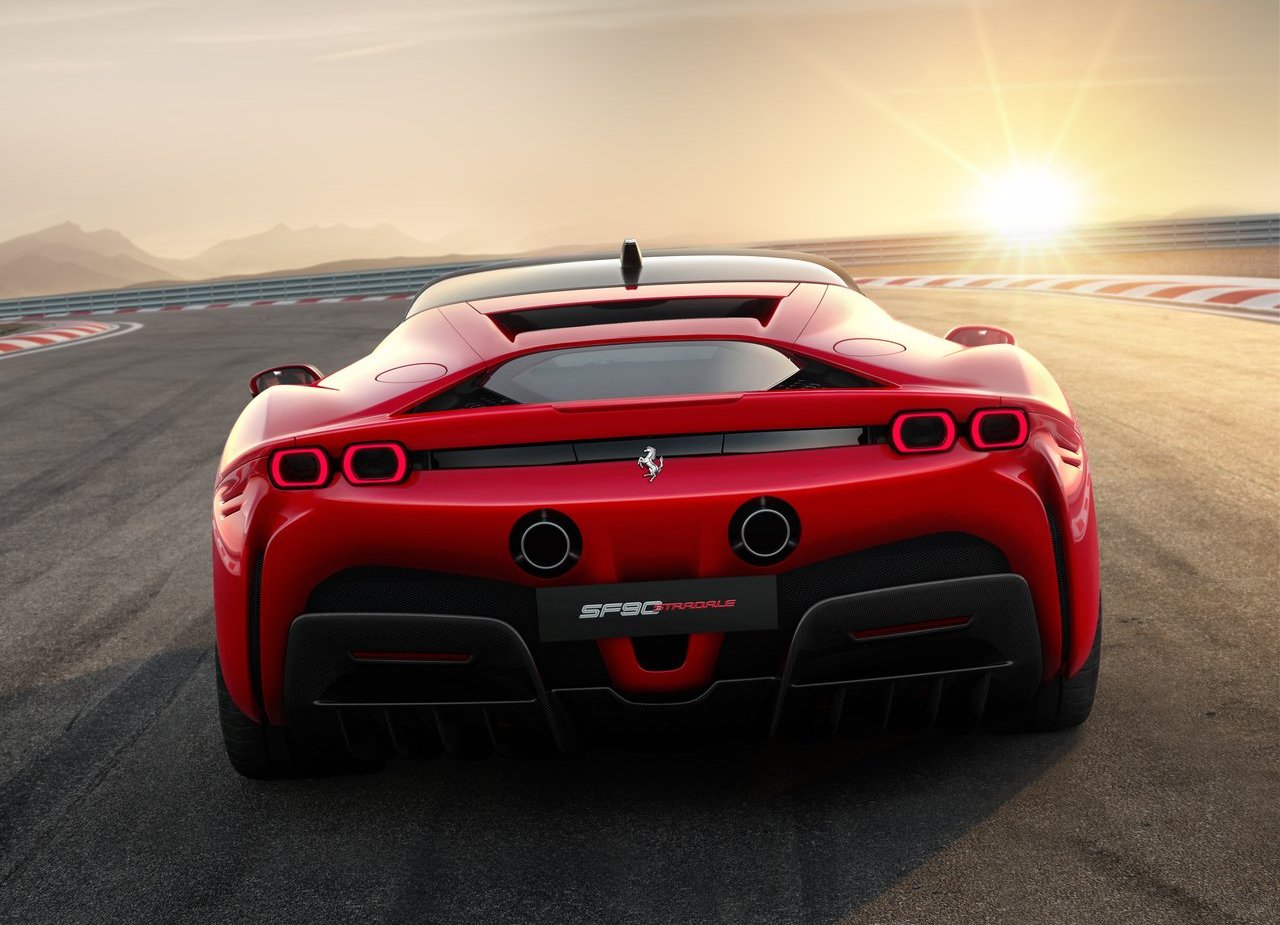 2020 - FERRARI SF90 STRADALE, foto 9