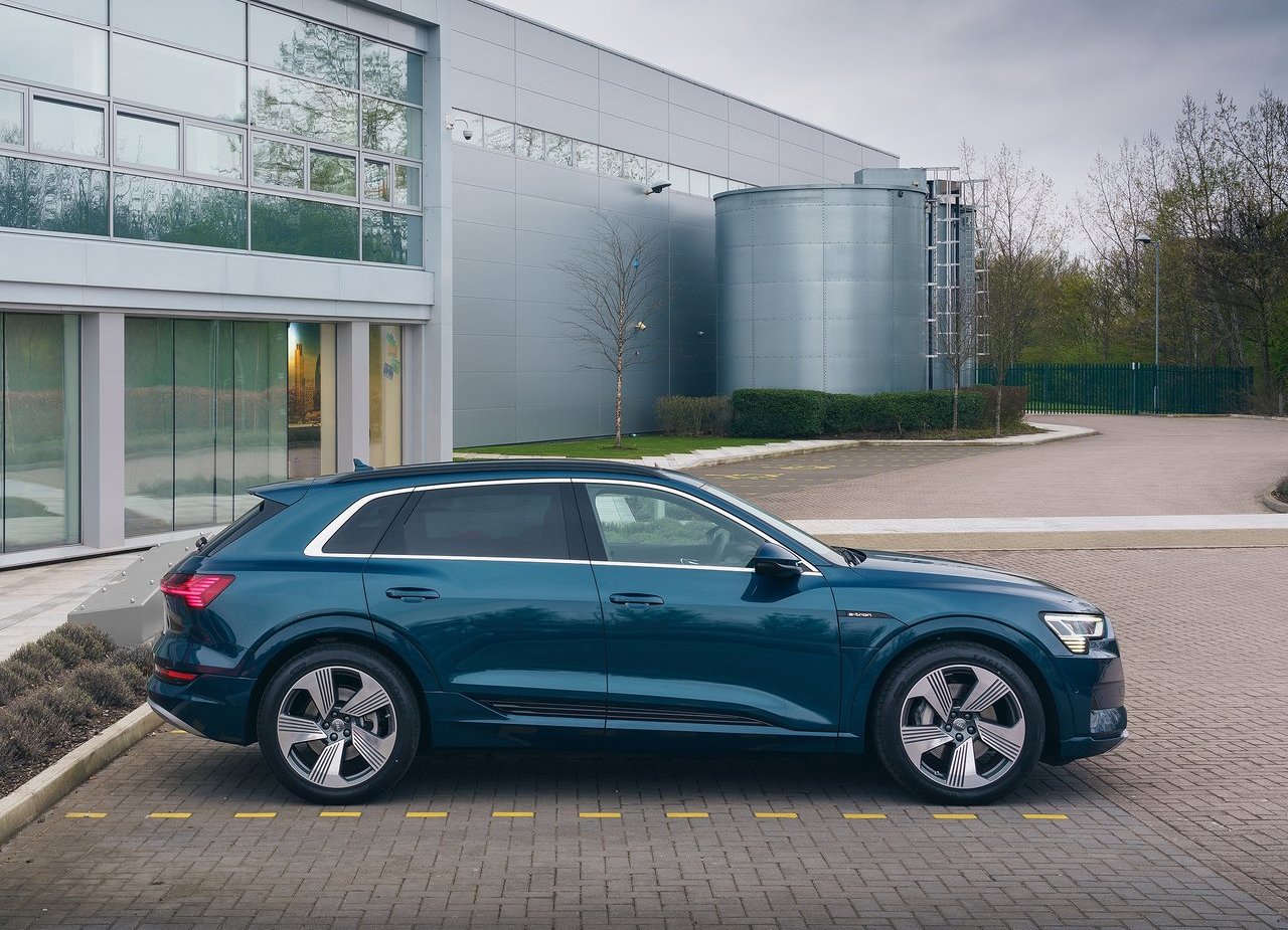2020 - AUDI E-TRON UK VERSION, foto 42