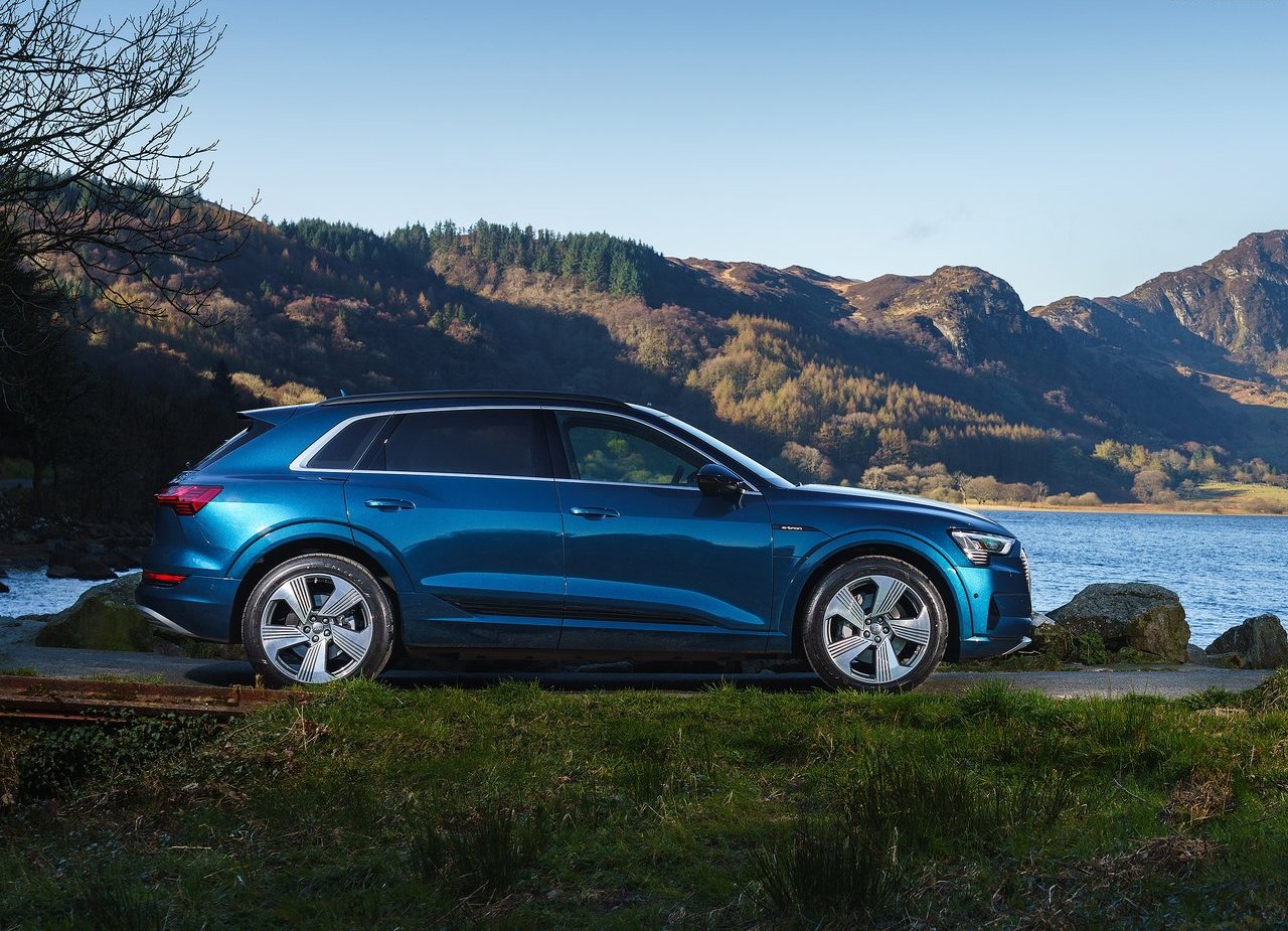2020 - AUDI E-TRON UK VERSION, foto 44