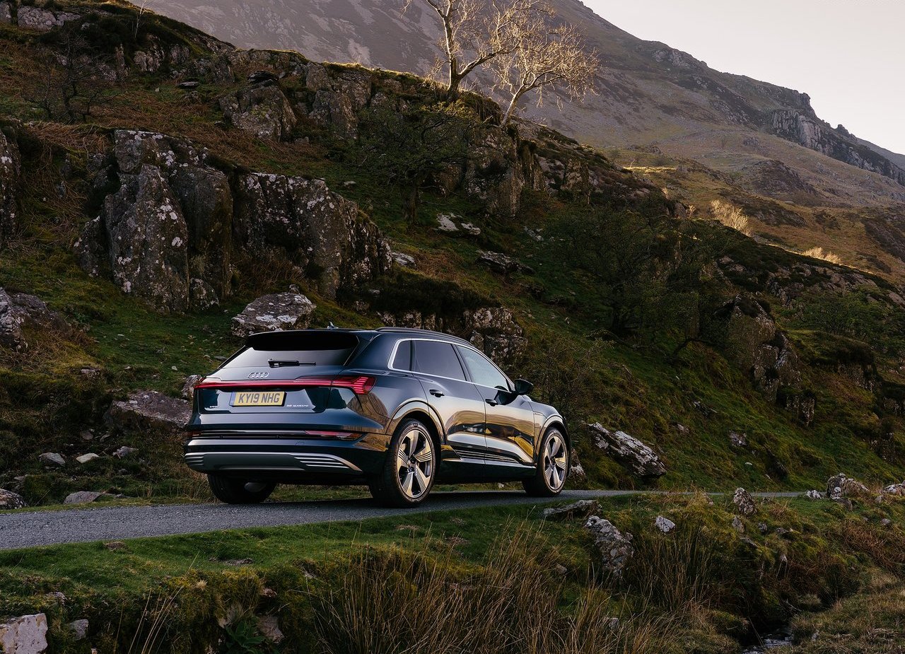 2020 - AUDI E-TRON UK VERSION, foto 51