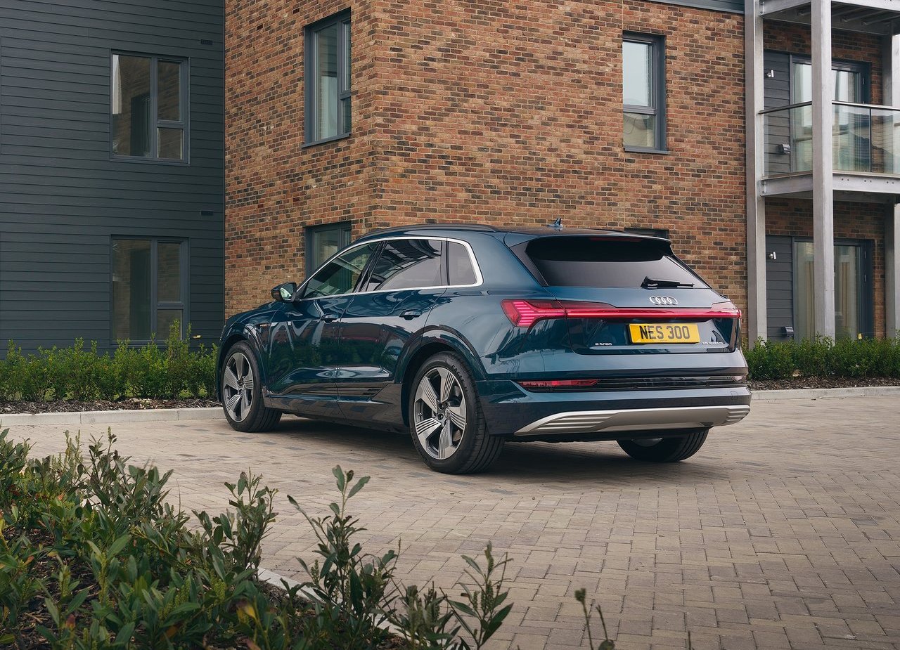 2020 - AUDI E-TRON UK VERSION, foto 54