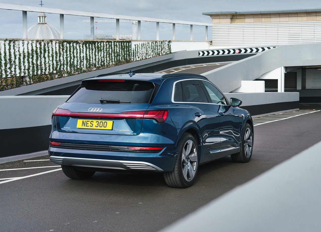 2020 - AUDI E-TRON UK VERSION, foto 55