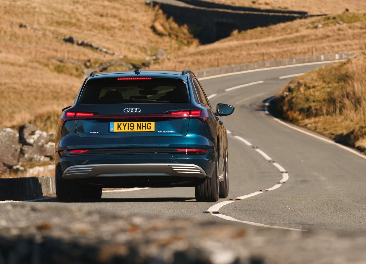 2020 - AUDI E-TRON UK VERSION, foto 88