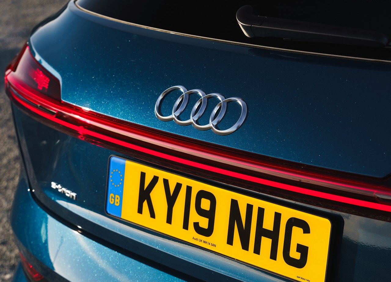 2020 - AUDI E-TRON UK VERSION, foto 135