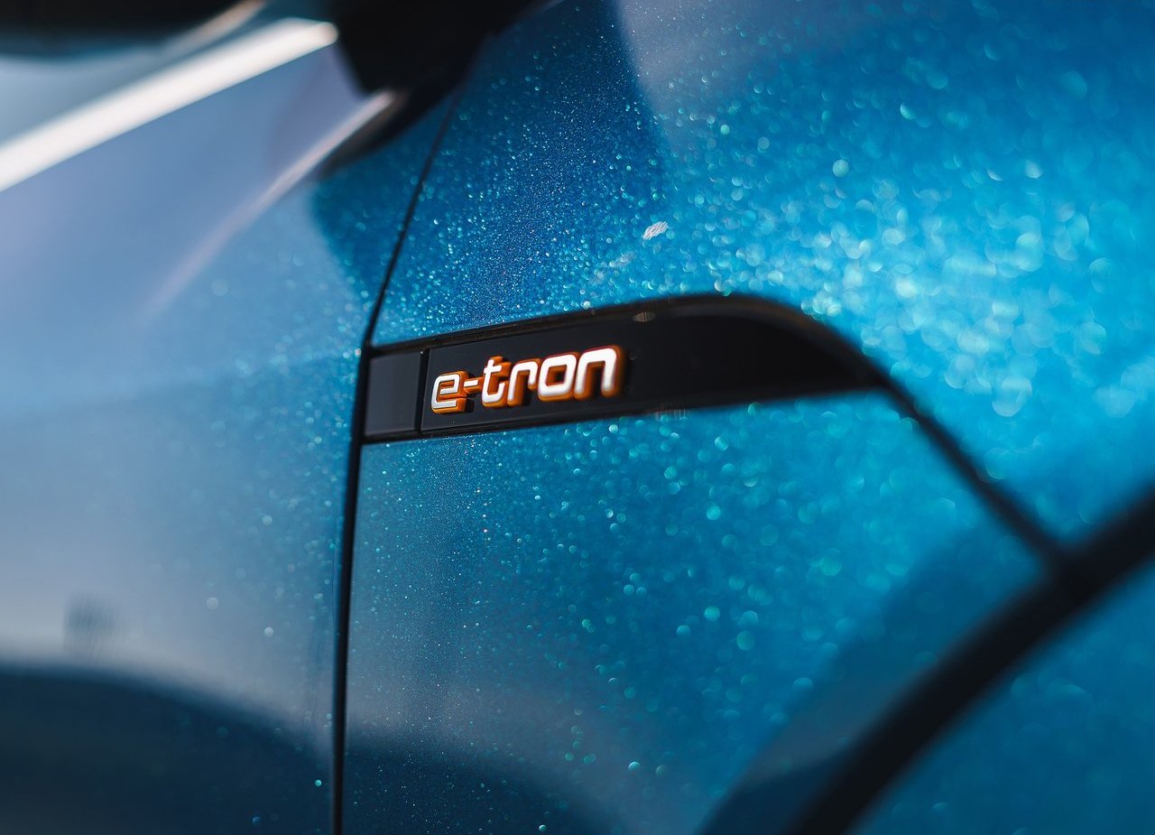 2020 - AUDI E-TRON UK VERSION, foto 145