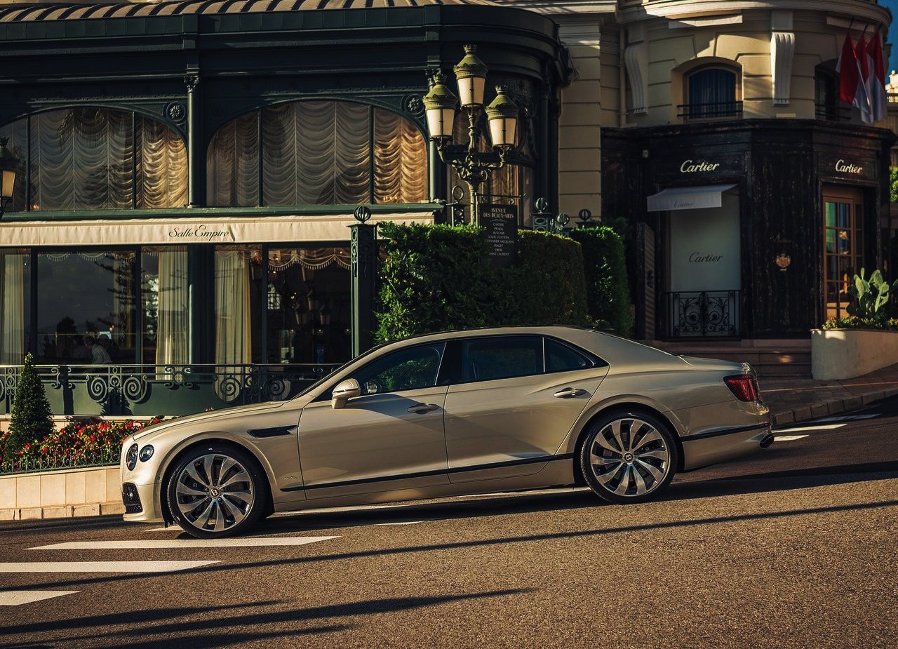 2020 - BENTLEY FLYING SPUR, foto 39