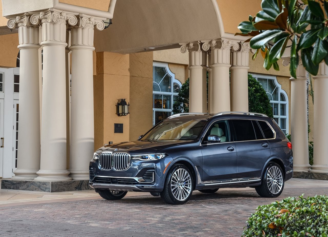 2019 - BMW X7, foto 24