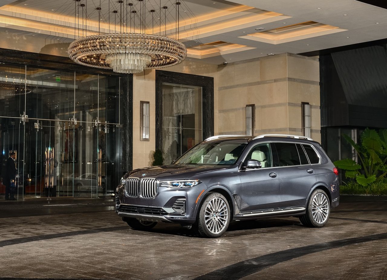 2019 - BMW X7, foto 25
