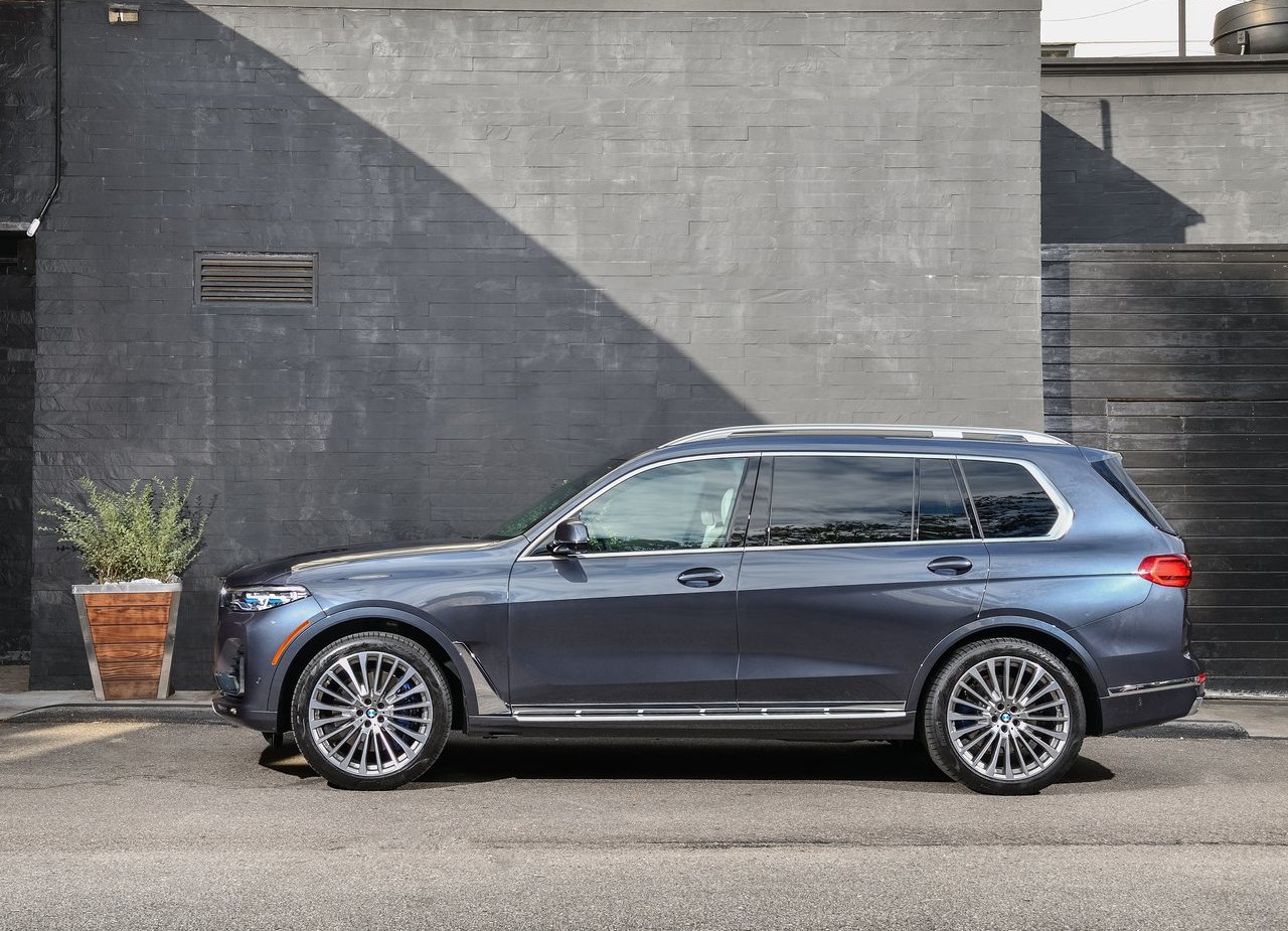2019 - BMW X7, foto 77