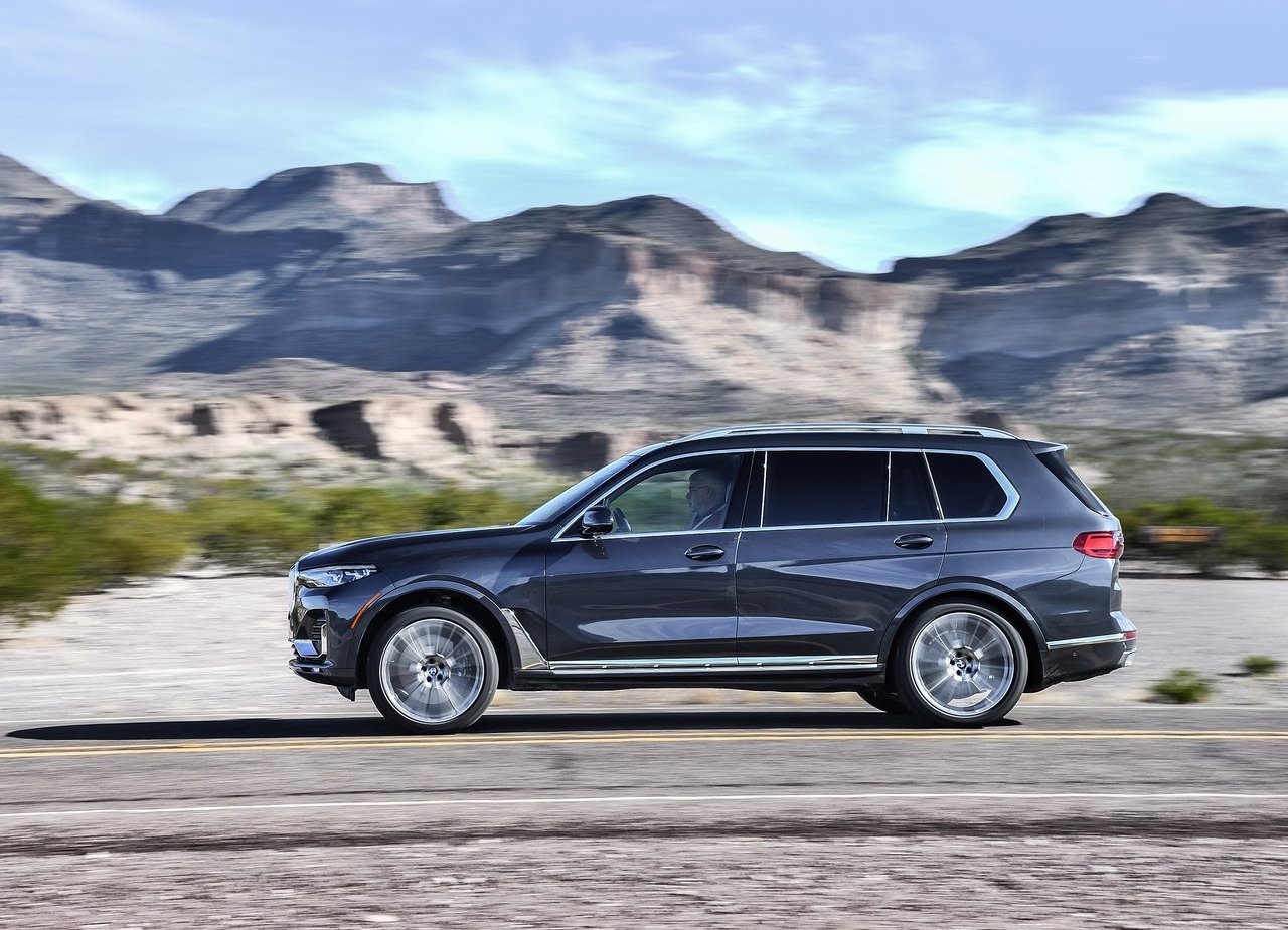 2019 - BMW X7, foto 87