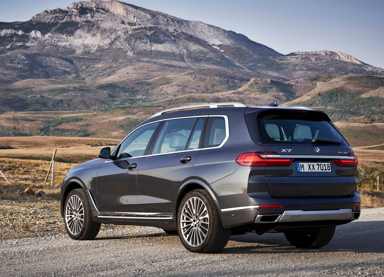 2019 - BMW X7, foto 92