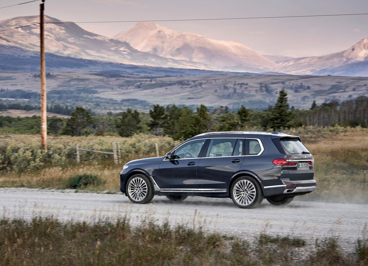 2019 - BMW X7, foto 94