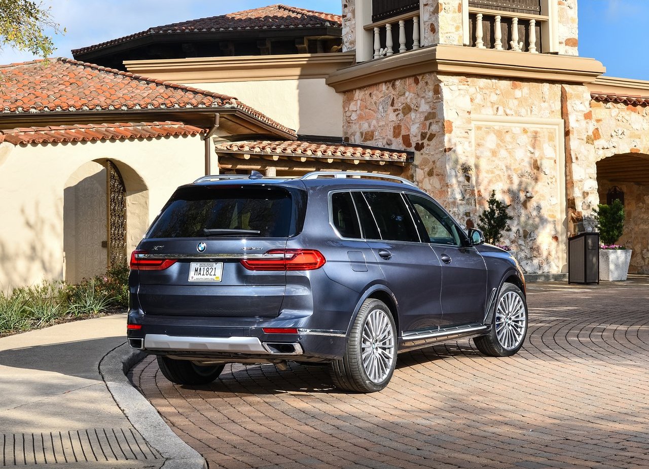 2019 - BMW X7, foto 101