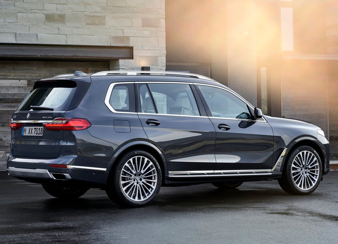 2019 - BMW X7, foto 108