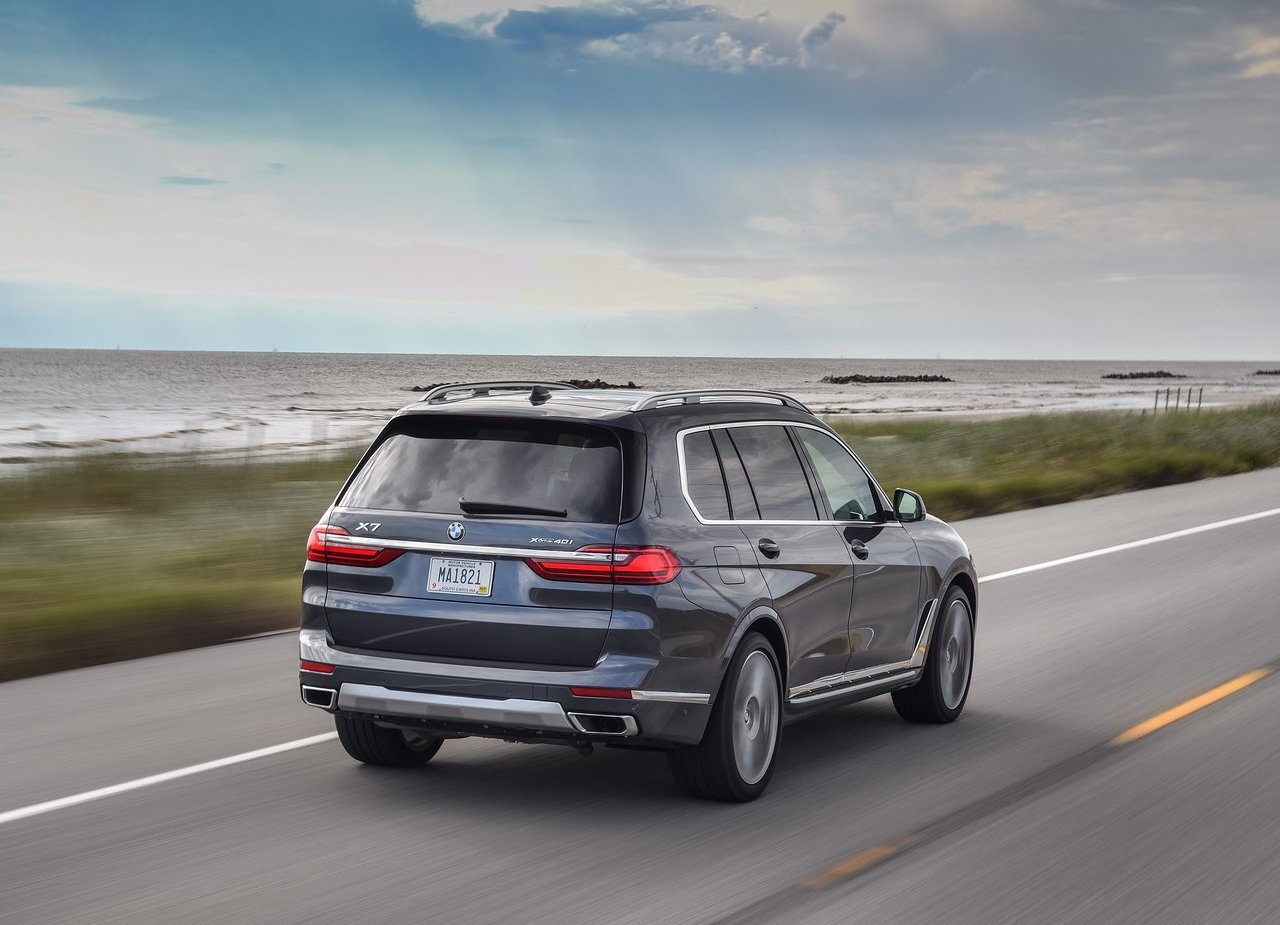2019 - BMW X7, foto 113