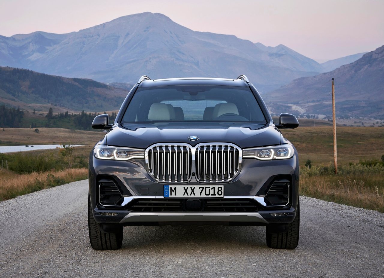 2019 - BMW X7, foto 130