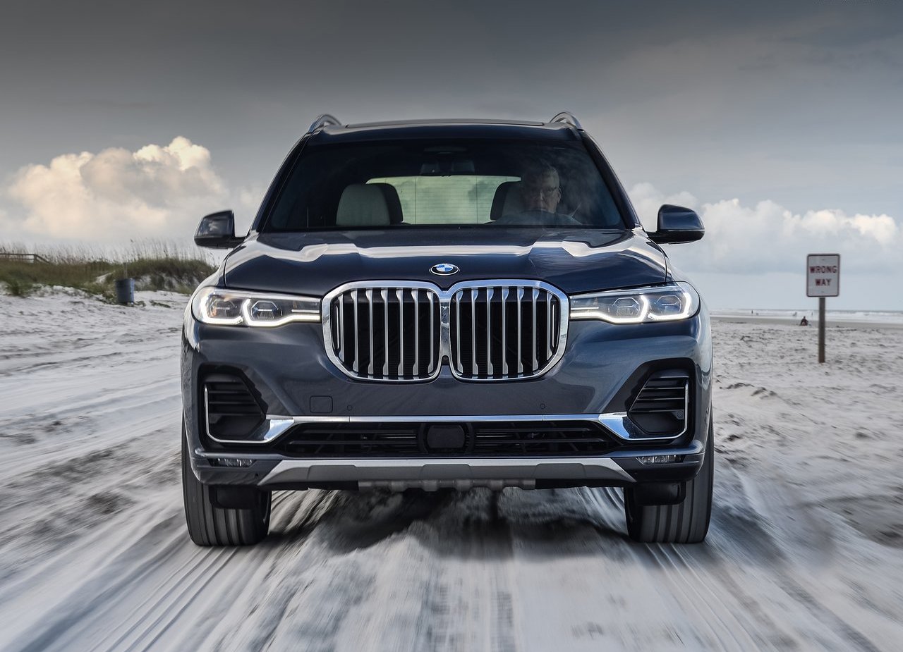 2019 - BMW X7, foto 135