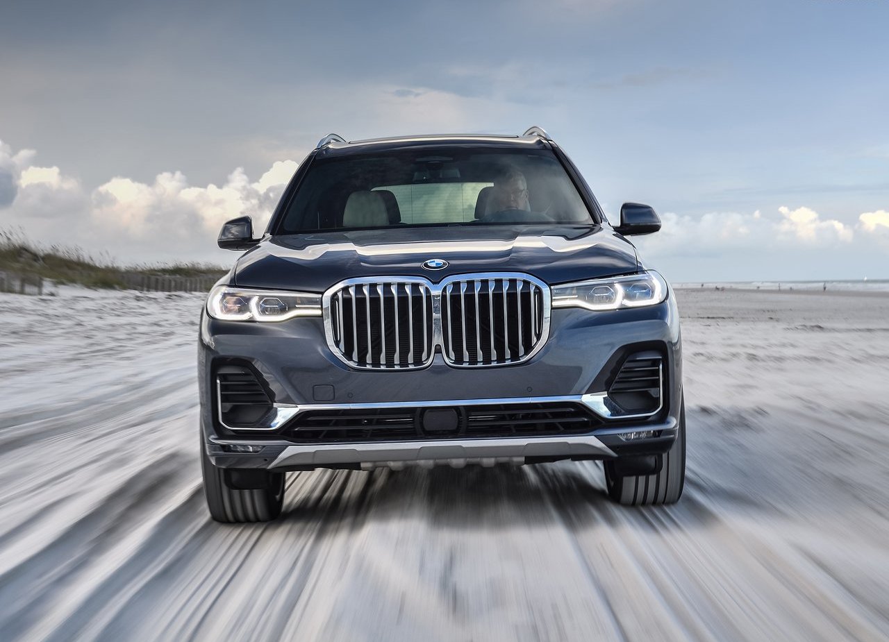 2019 - BMW X7, foto 136