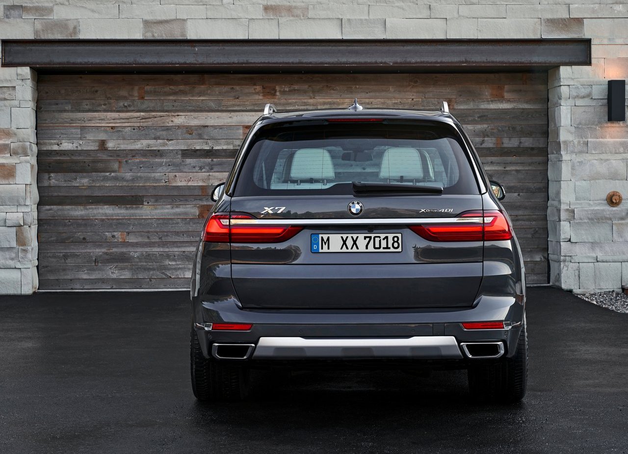 2019 - BMW X7, foto 146