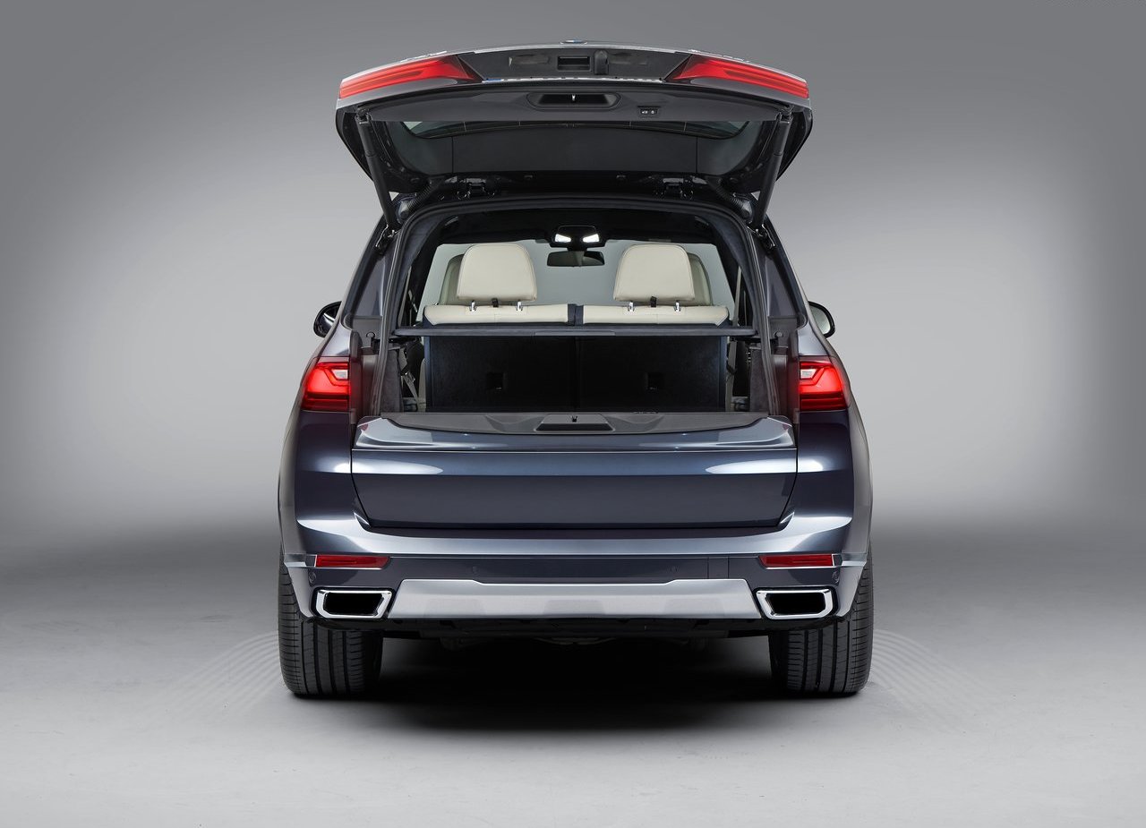 2019 - BMW X7, foto 160