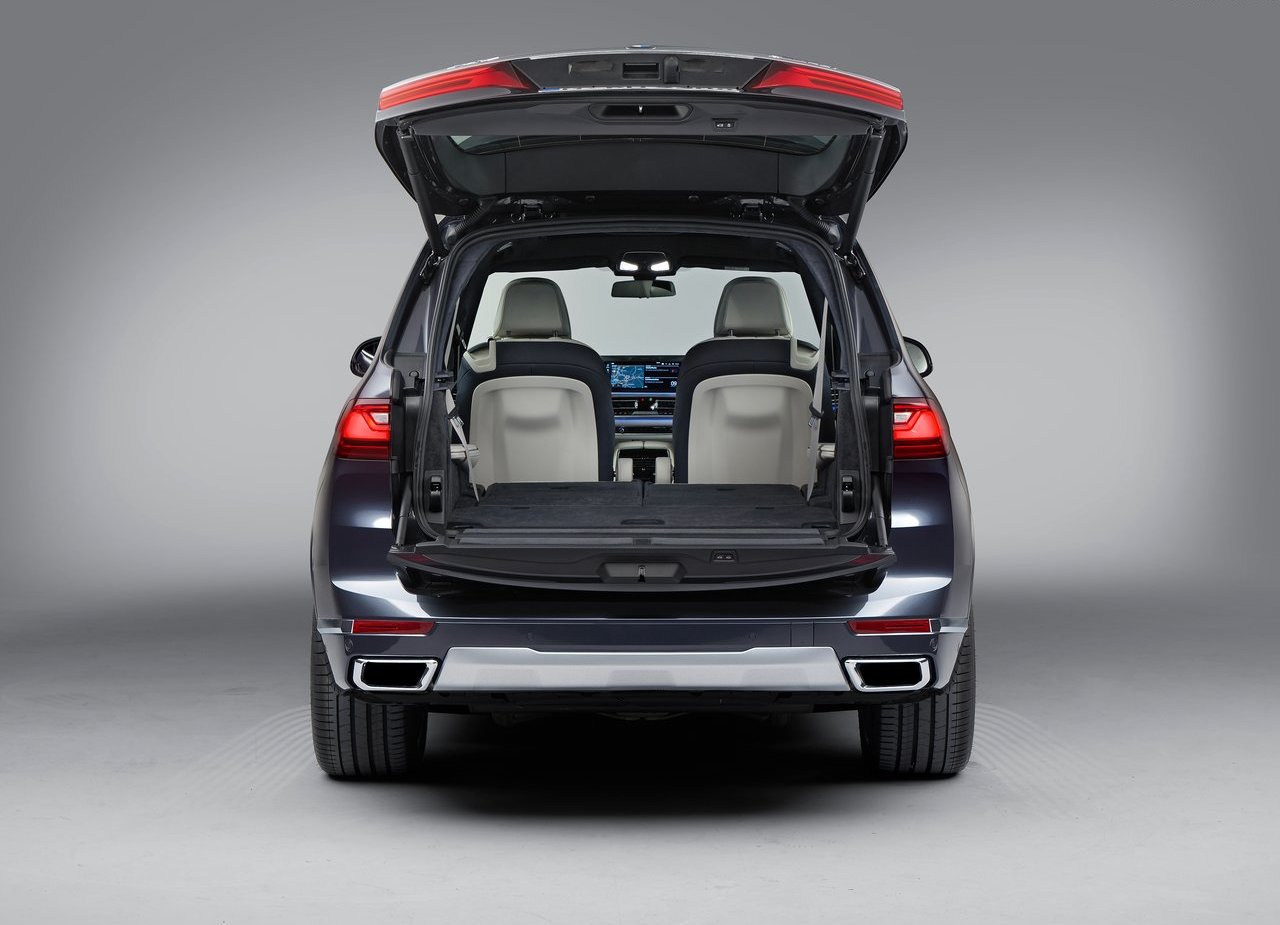 2019 - BMW X7, foto 163
