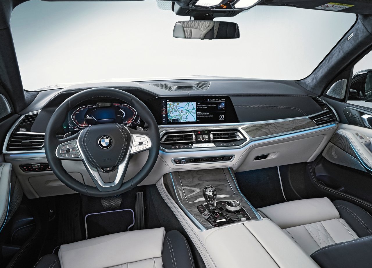 2019 - BMW X7, foto 171