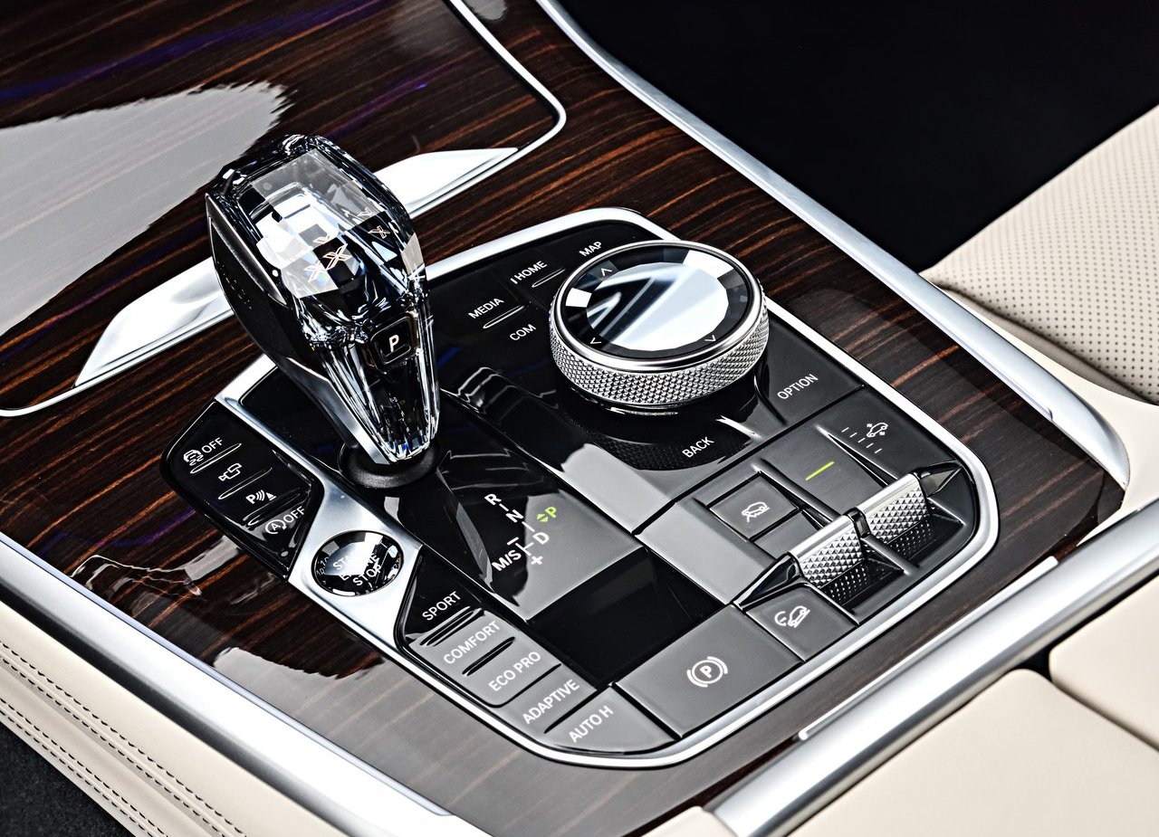 2019 - BMW X7, foto 175