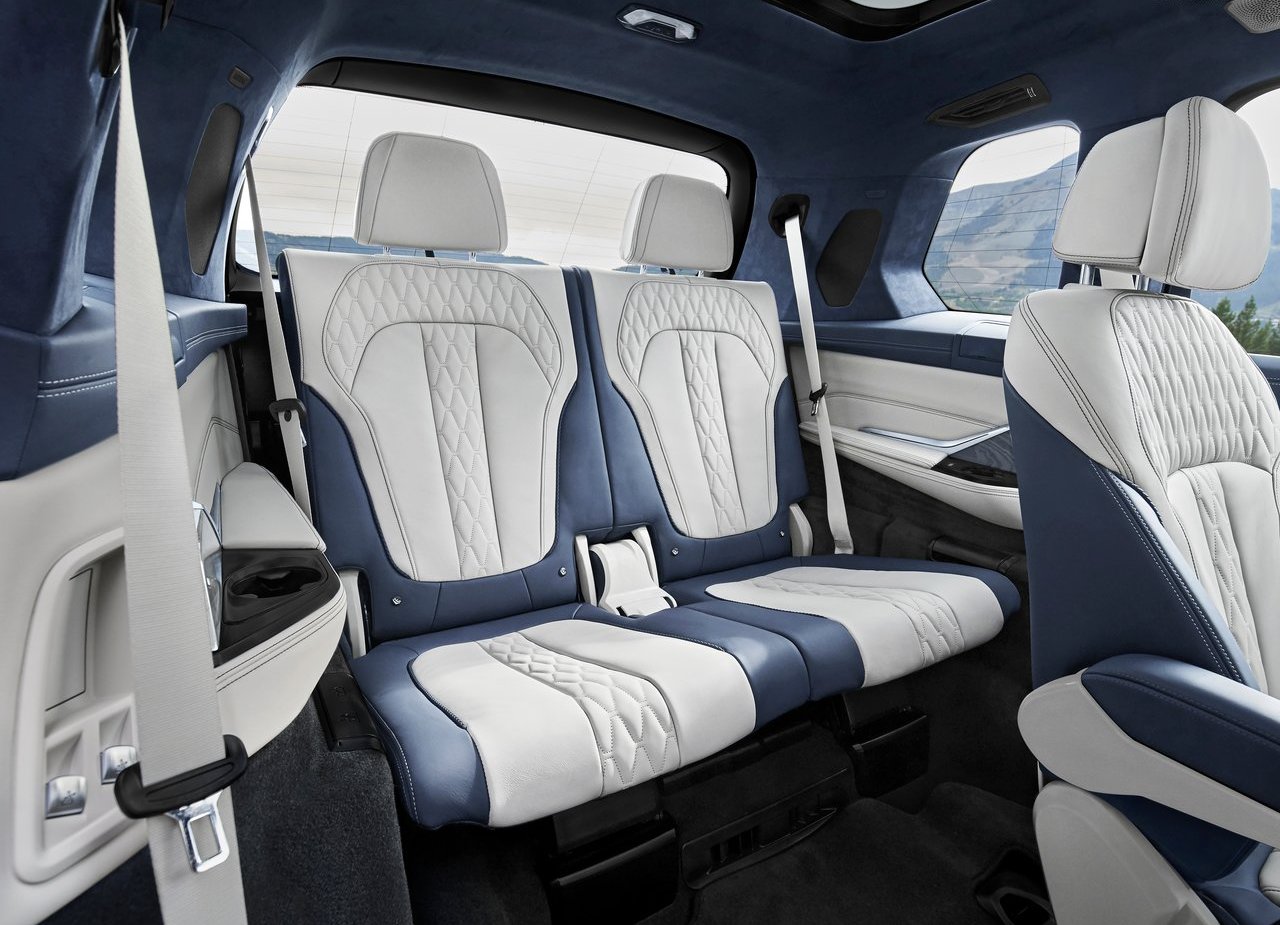 2019 - BMW X7, foto 183
