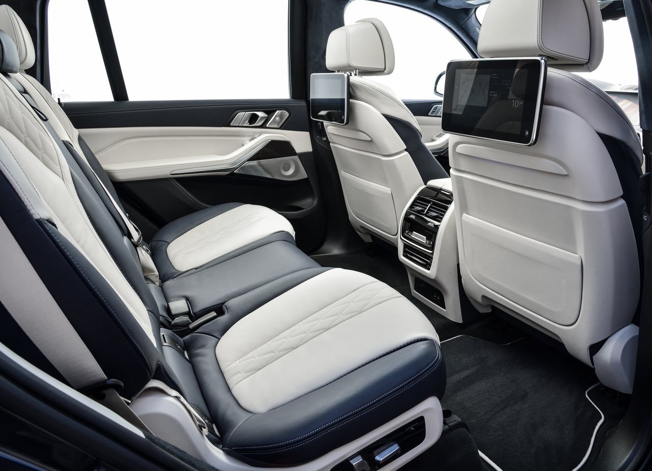 2019 - BMW X7, foto 186