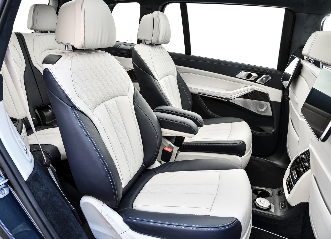 2019 - BMW X7, foto 187