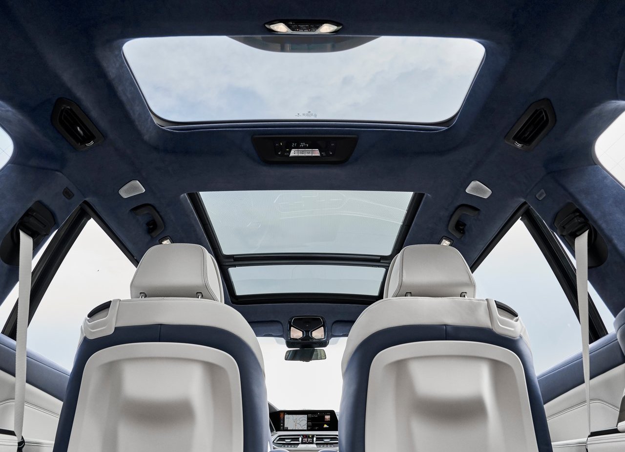 2019 - BMW X7, foto 201