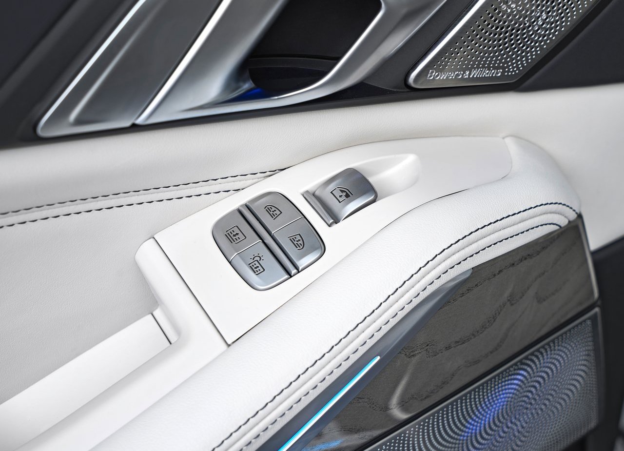 2019 - BMW X7, foto 211