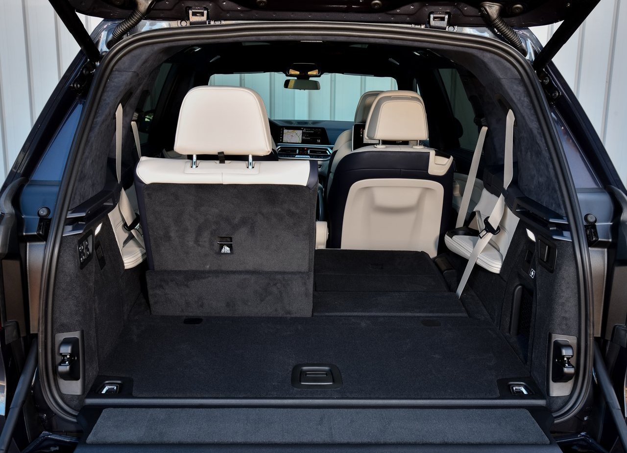 2019 - BMW X7, foto 213
