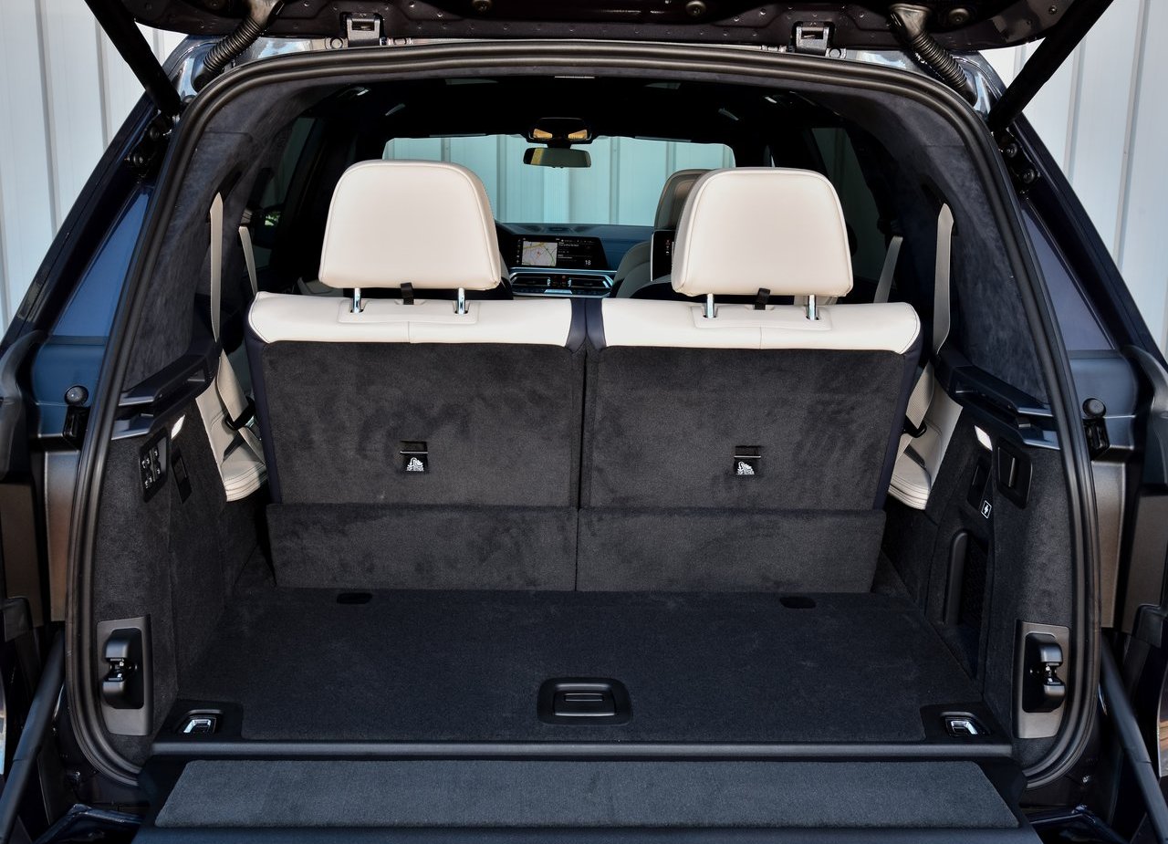2019 - BMW X7, foto 214