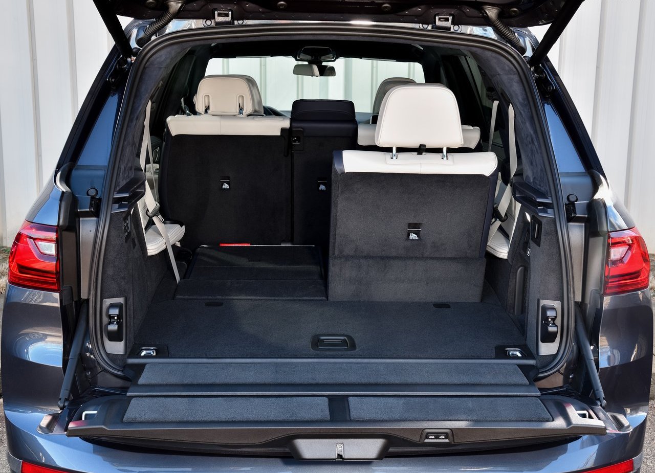 2019 - BMW X7, foto 216