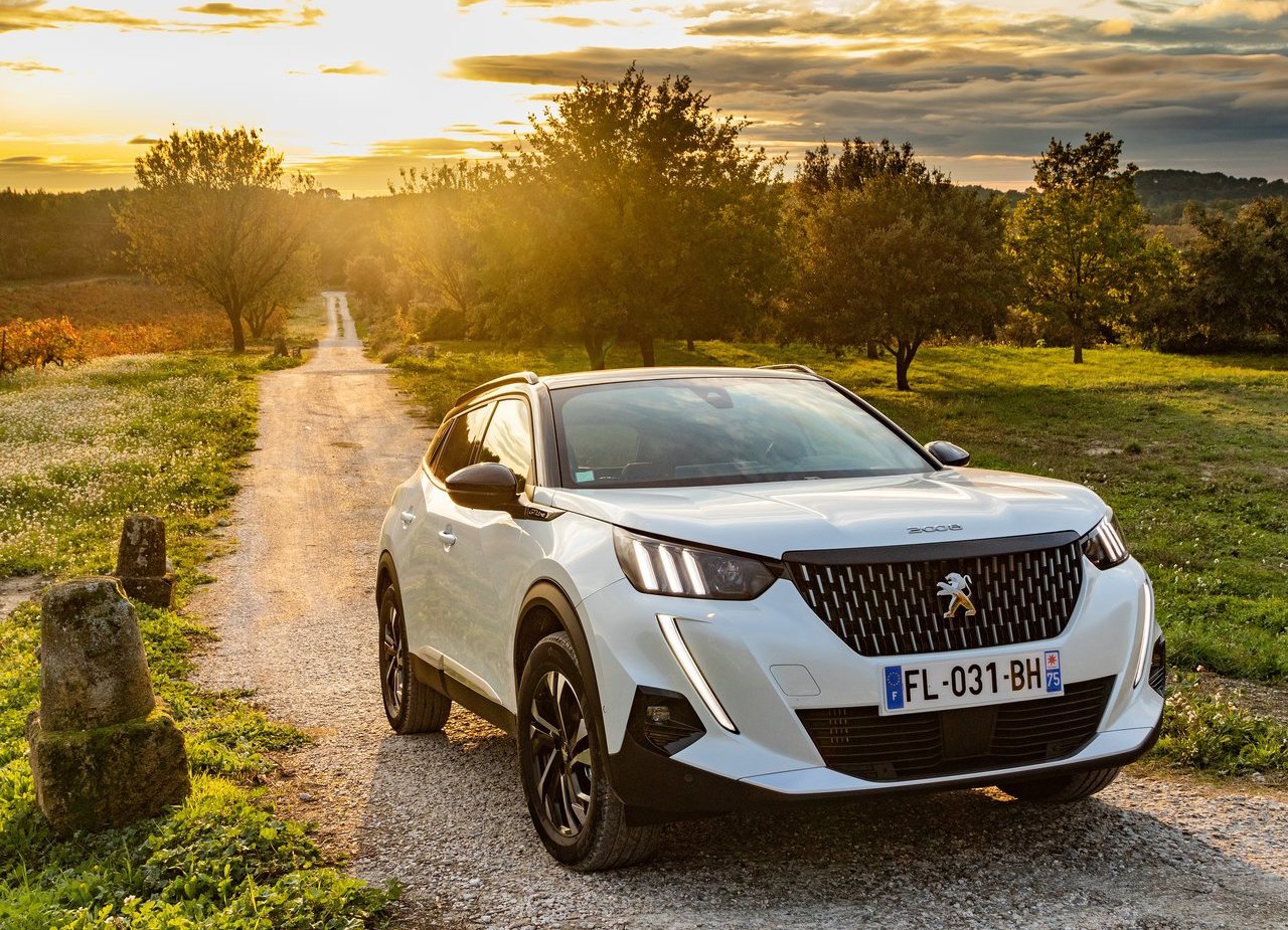 2020 - PEUGEOT 2008, foto 2