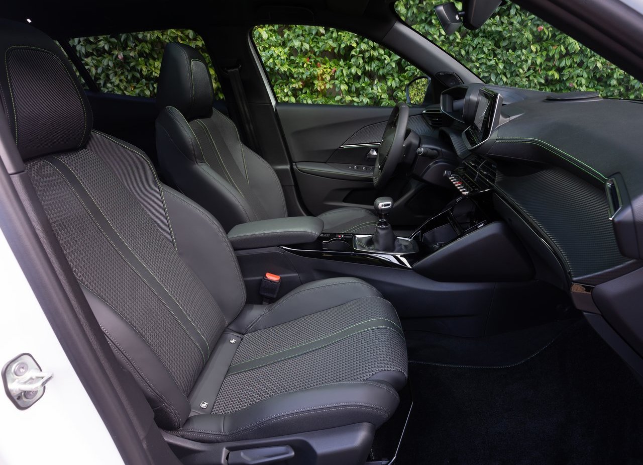 2020 - PEUGEOT 2008, foto 192