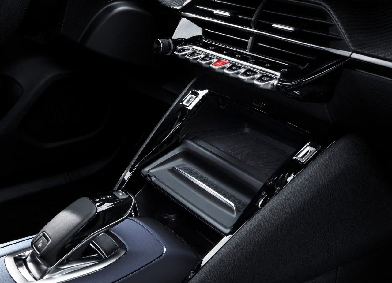 2020 - PEUGEOT 2008, foto 200