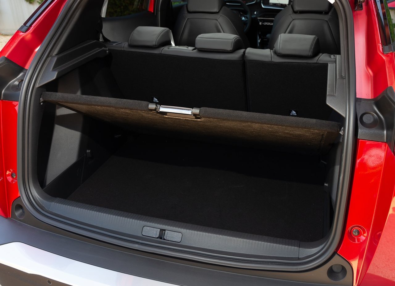 2020 - PEUGEOT 2008, foto 216