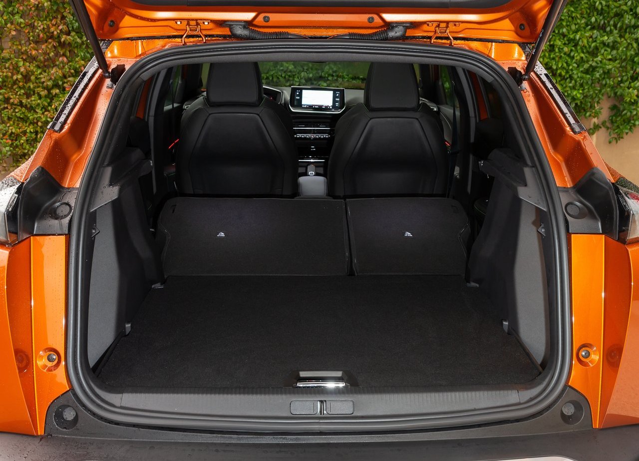 2020 - PEUGEOT 2008, foto 219