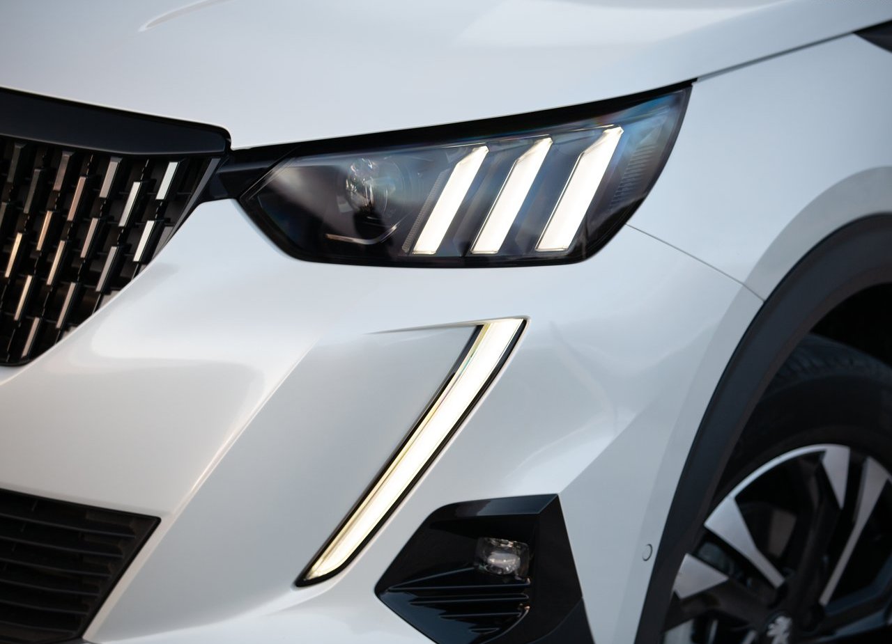 2020 - PEUGEOT 2008, foto 232