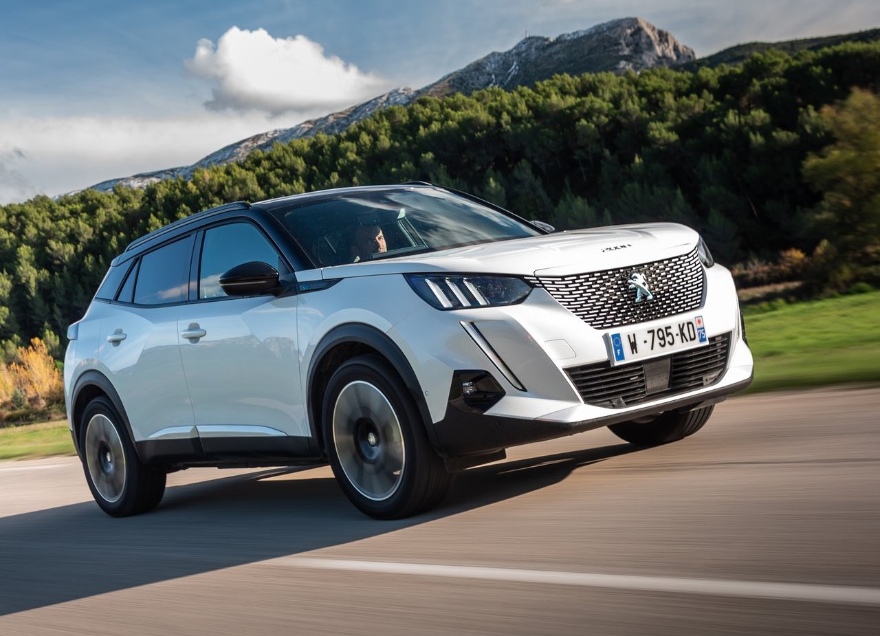 2020 - PEUGEOT E-2008, foto 13