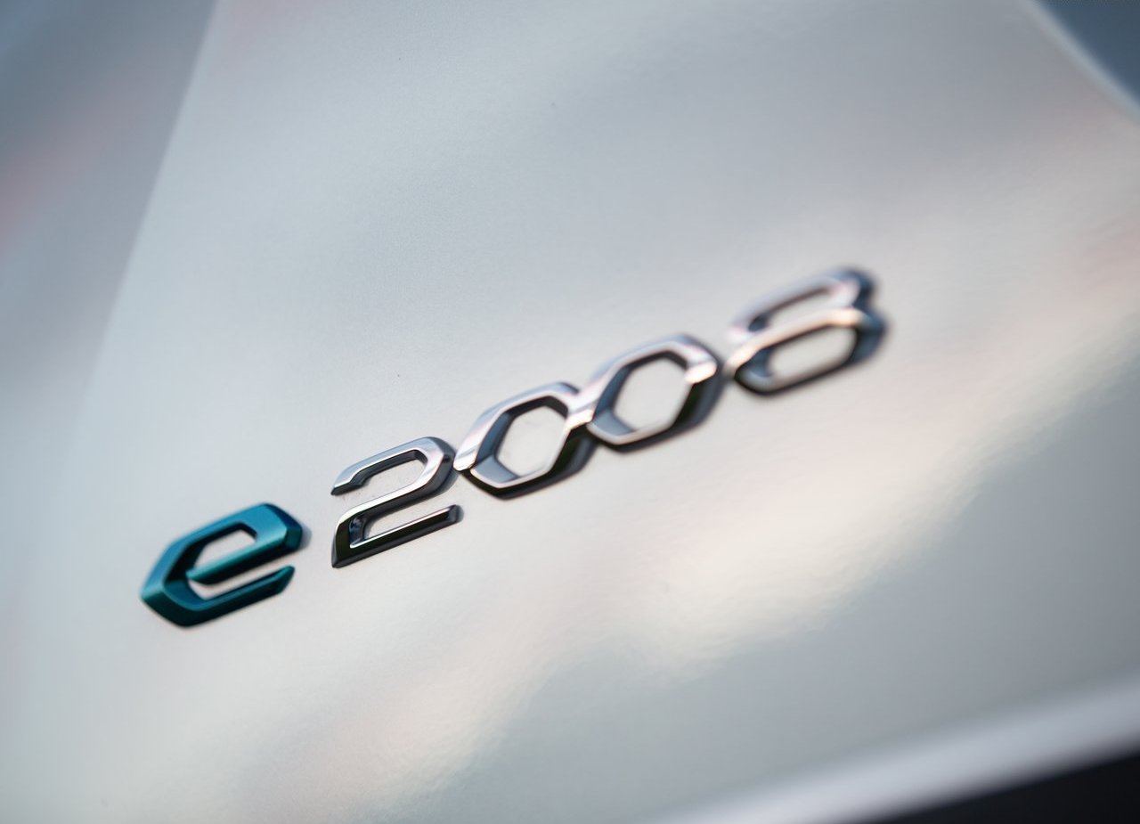 2020 - PEUGEOT E-2008, foto 70