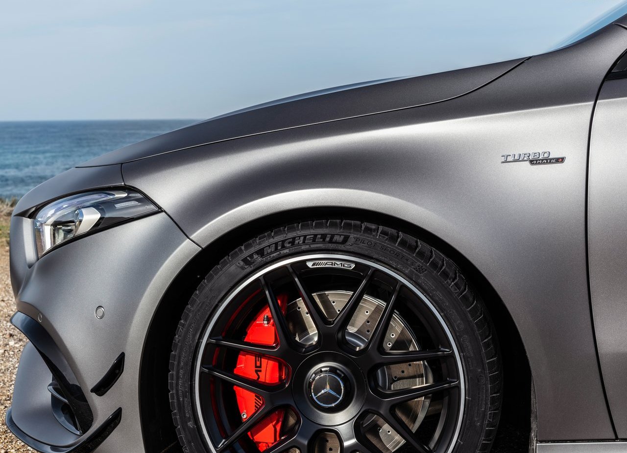 MERCEDES-AMG A 45, foto 45