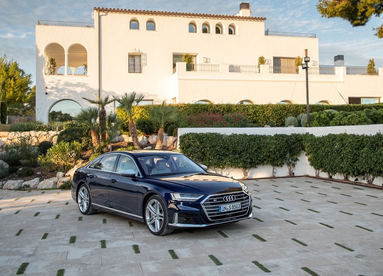 2020 - AUDI S8, foto 4